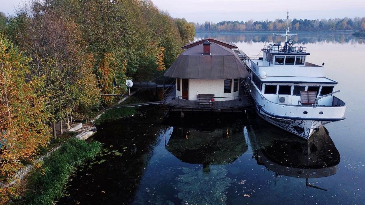 On The River Vishenki  Exterior photo